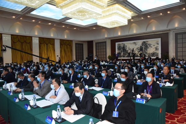 微信图片_202011111355356.jpg